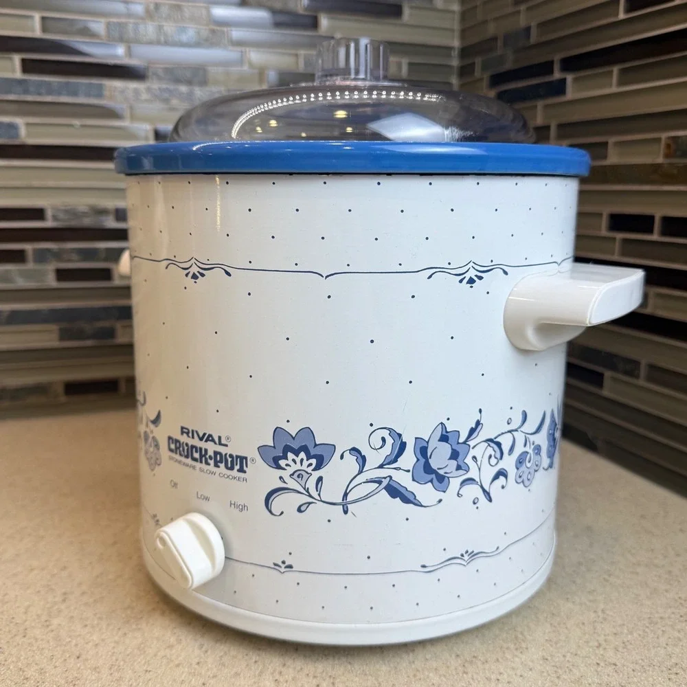 Vintage Rival Crock-Pot 3.5 Qt Slow Cooker Blue Cornflower Floral Model 3100/2